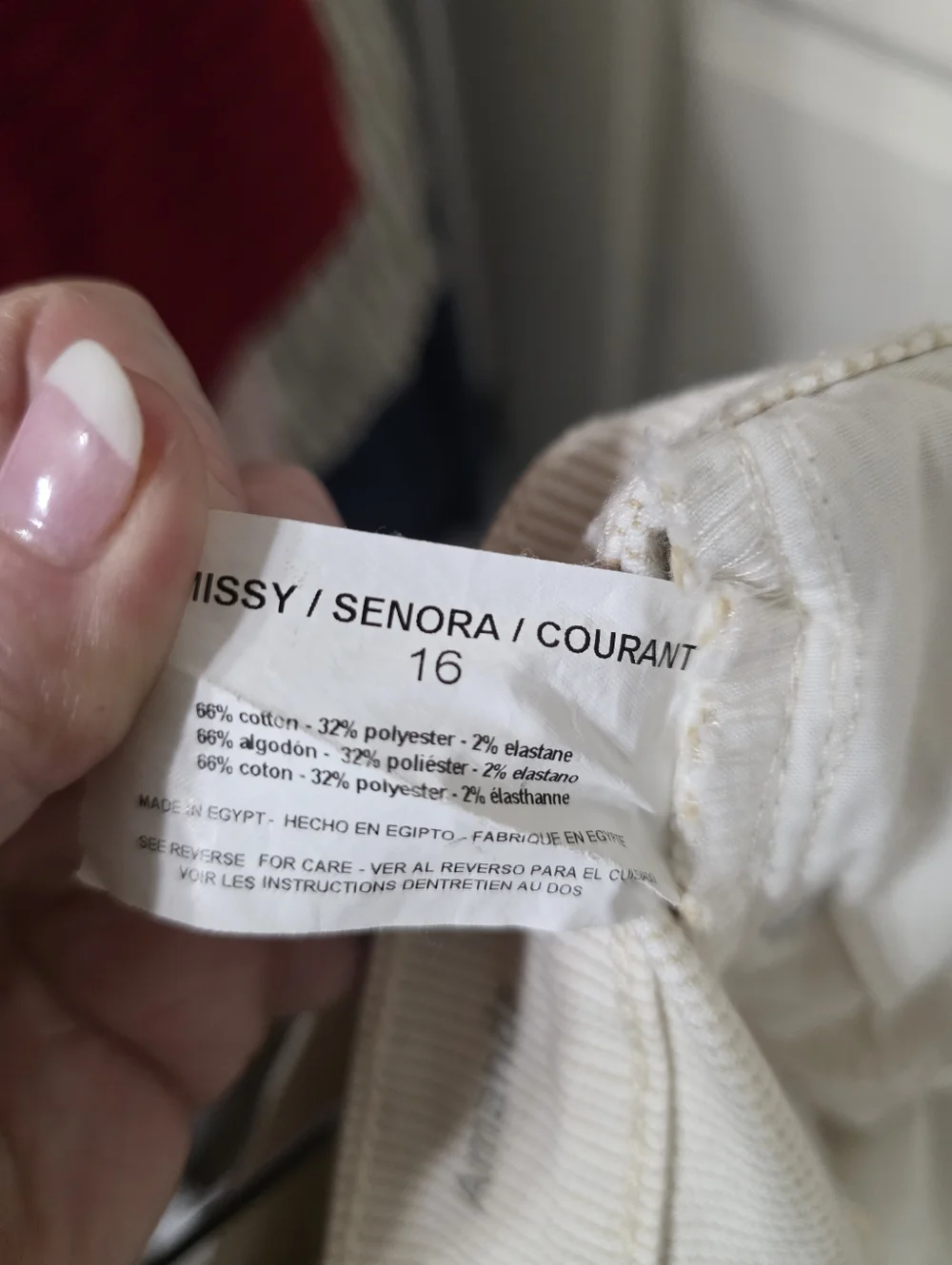 Gloria Vanderbilt Cream Pinstripe Denim Jeans - Picture 6 of 6